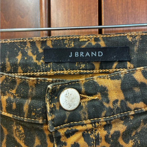 J Brand Alana High Rise Cropped Jeans - Picture 5 of 16